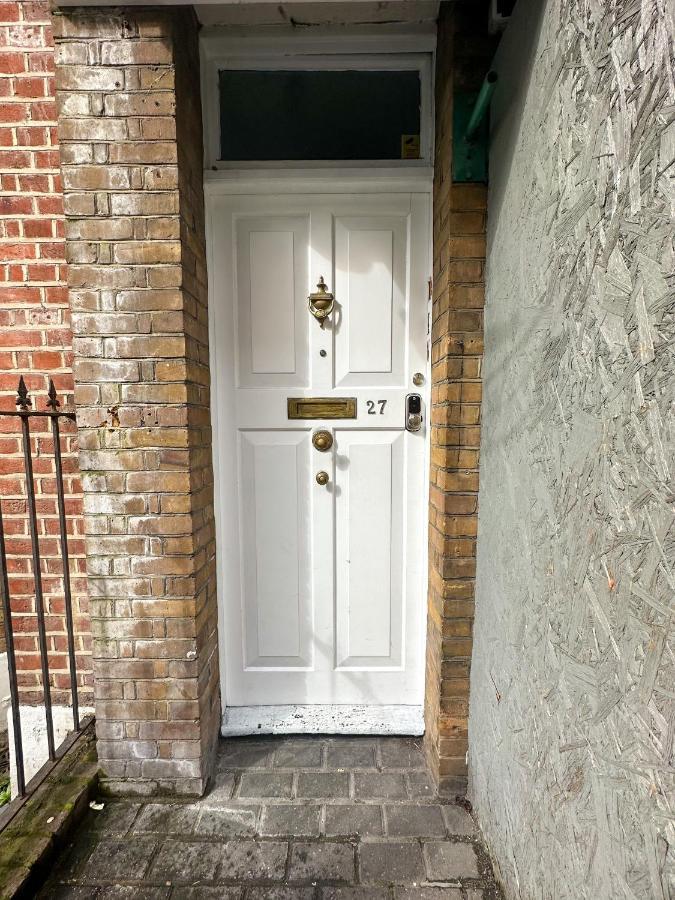 Number 27 Guesthouse London Eksteriør billede